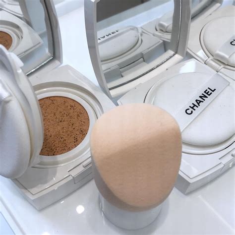 chanel cushion le blanc|chanel le blanc makeup base.